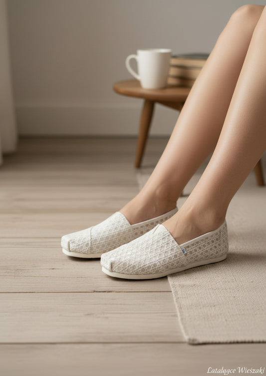Damskie espadryle Latające Wieszaki TOMS Alpargata w kolorze beżowym z przewiewnym splotem typu basket weave