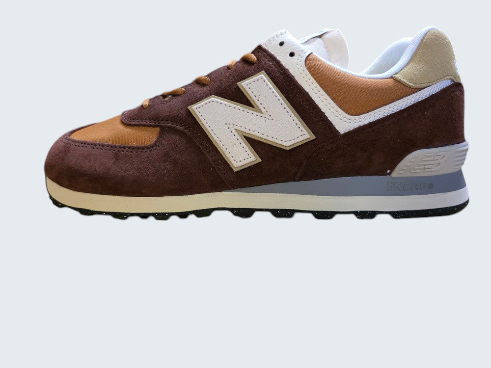 Buty sportowe Latające Wieszaki New Balance w kolorze brązowym i karmelowym z zamszowymi detalami i logo N