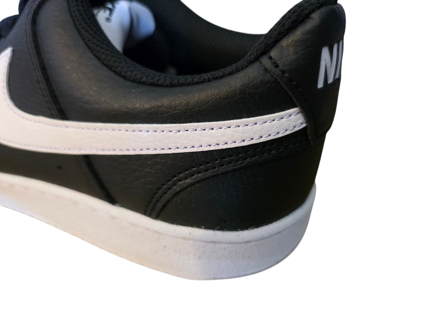 Buty Nike Court Vision Low od Latające Wieszaki z czarnej skóry syntetycznej z białym logo Swoosh i gumową podeszwą