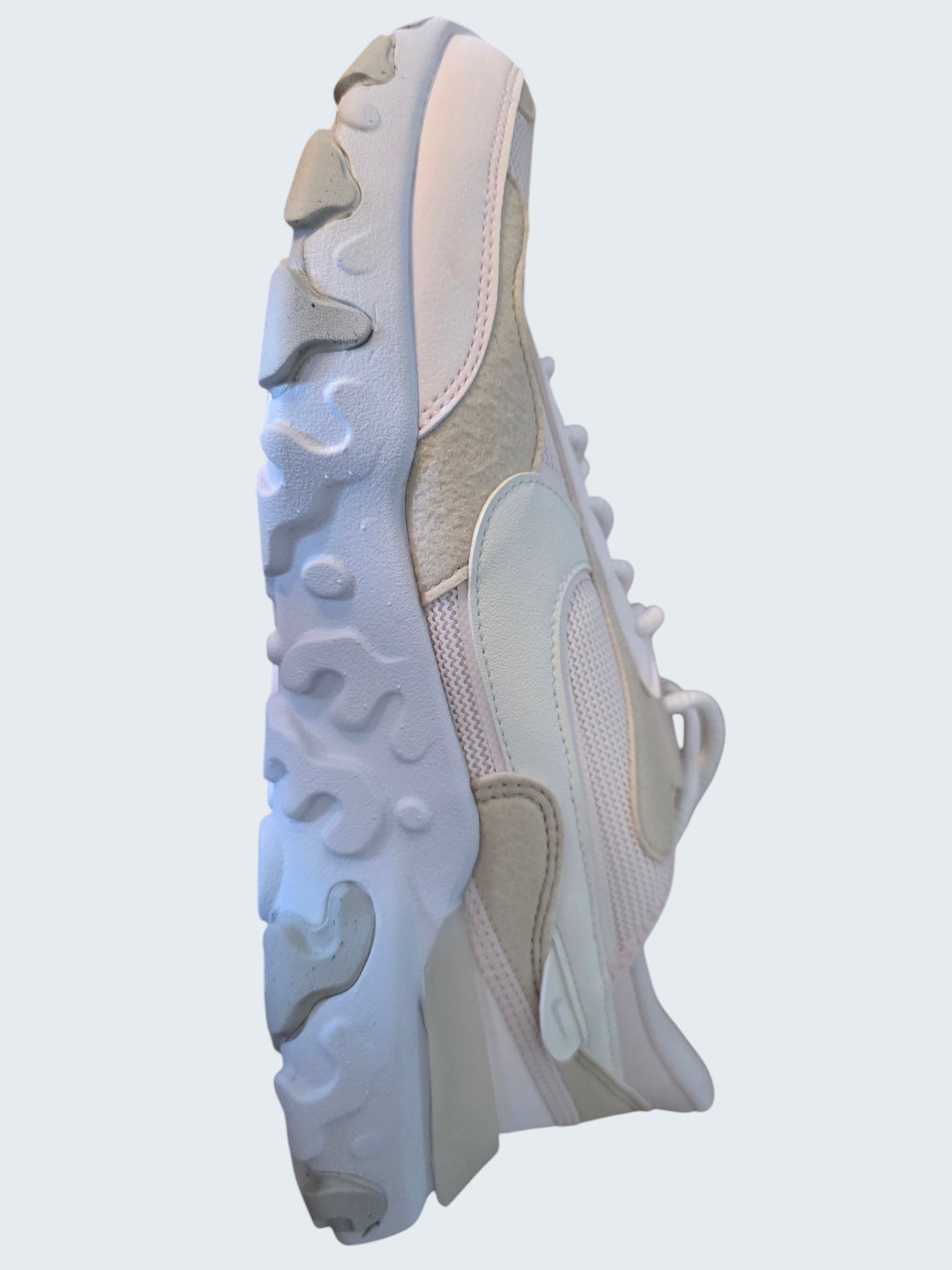 Damskie buty sportowe Latające Wieszaki Nike React Vision w pastelowych odcieniach różu, beżu i bieli z tekstylną cholewką