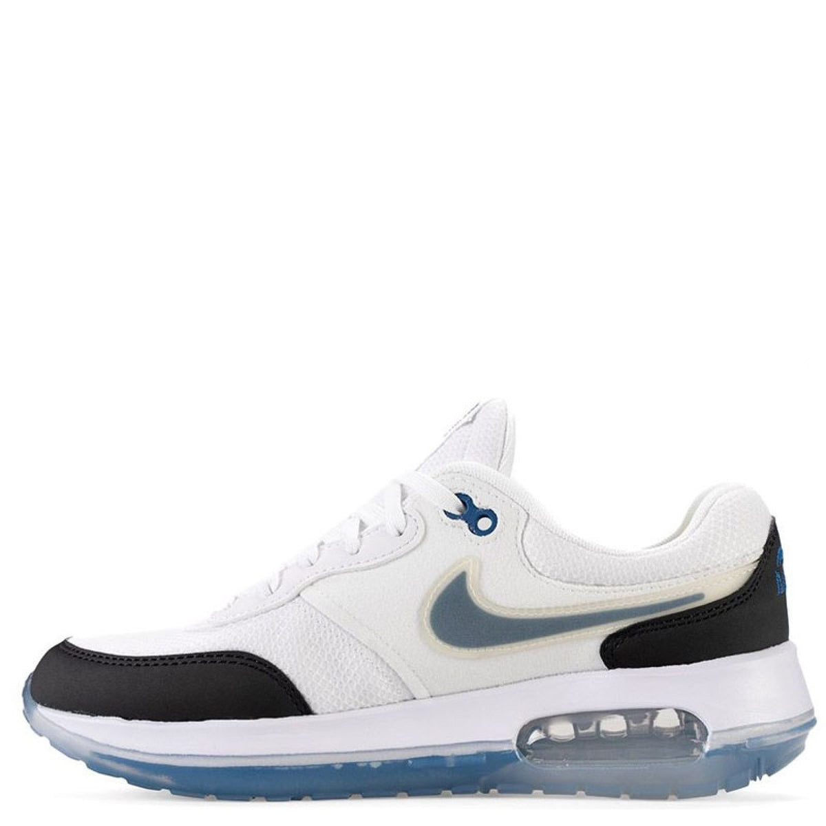 Nike Air Max Motif GS FB8031-100 — białe buty z granatowym logo i czarnymi detalami, widok z boku
